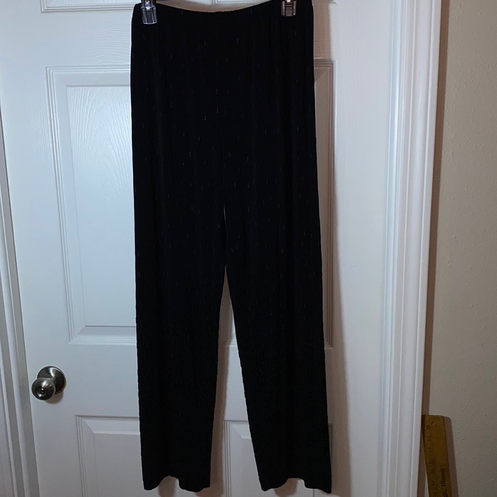 Chico’s Travelers Black Beaded Pull-on Pants Slinky Knit Elastic Waistband Small